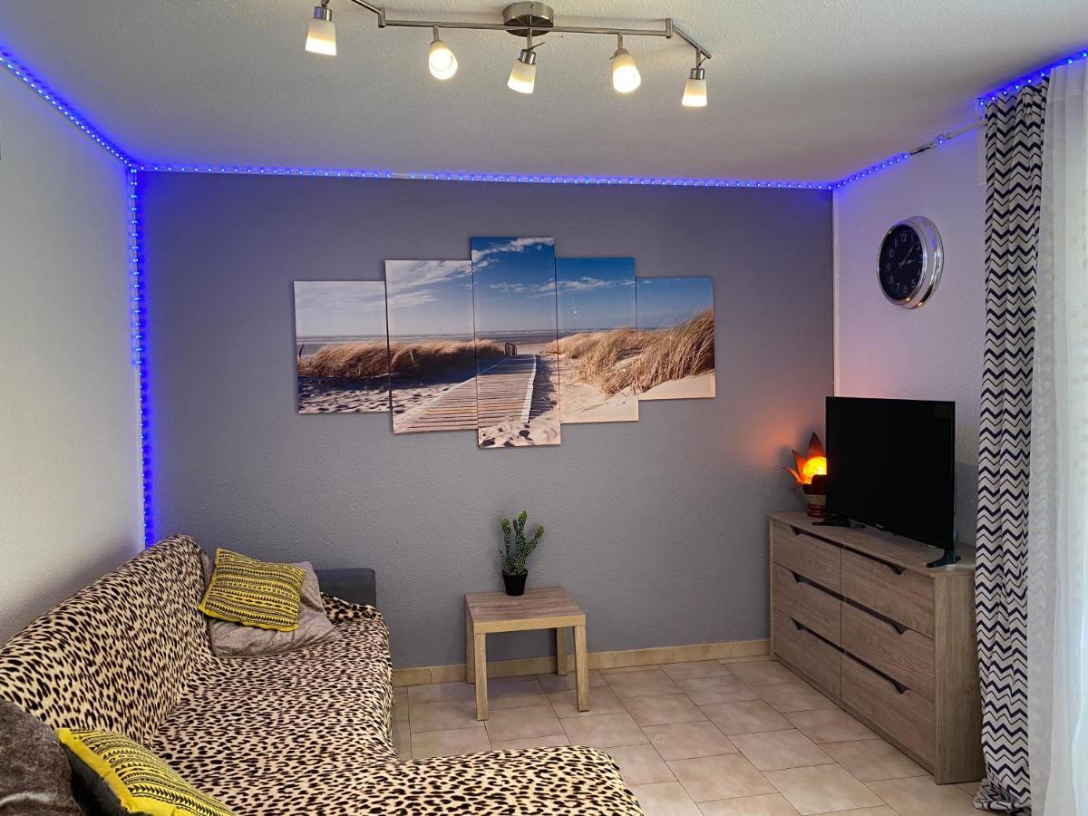 T2 Rdc A Canet En Roussillon Europa 4 Pers ,Piscine,Clim, Tennis, Parking Luaran gambar