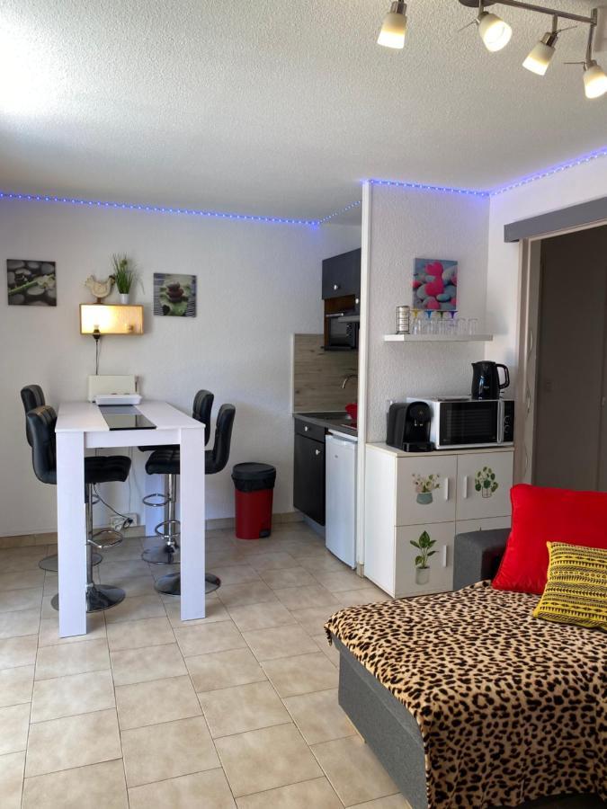 T2 Rdc A Canet En Roussillon Europa 4 Pers ,Piscine,Clim, Tennis, Parking Luaran gambar