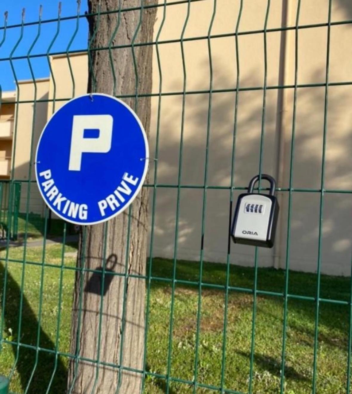 T2 Rdc A Canet En Roussillon Europa 4 Pers ,Piscine,Clim, Tennis, Parking Luaran gambar